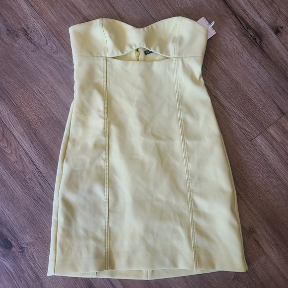 NWT Zara Yellow Strapless Mini Dress with cut outs sz small - Picture 3 of 8